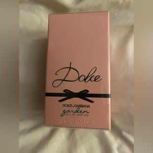 Dolce & Gabbana garden perfume